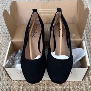 Lifestride ballet flats